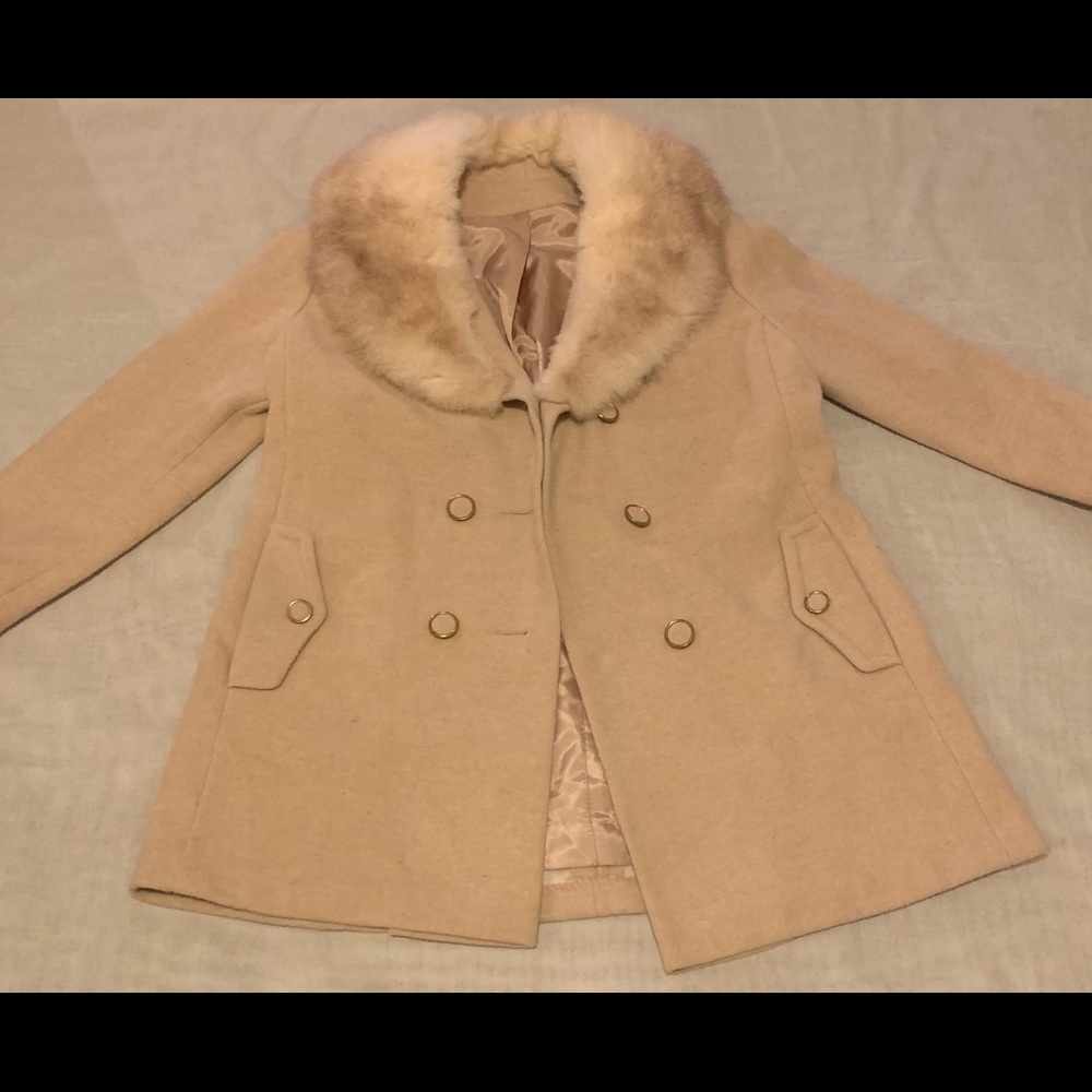 Cream fur collar coat